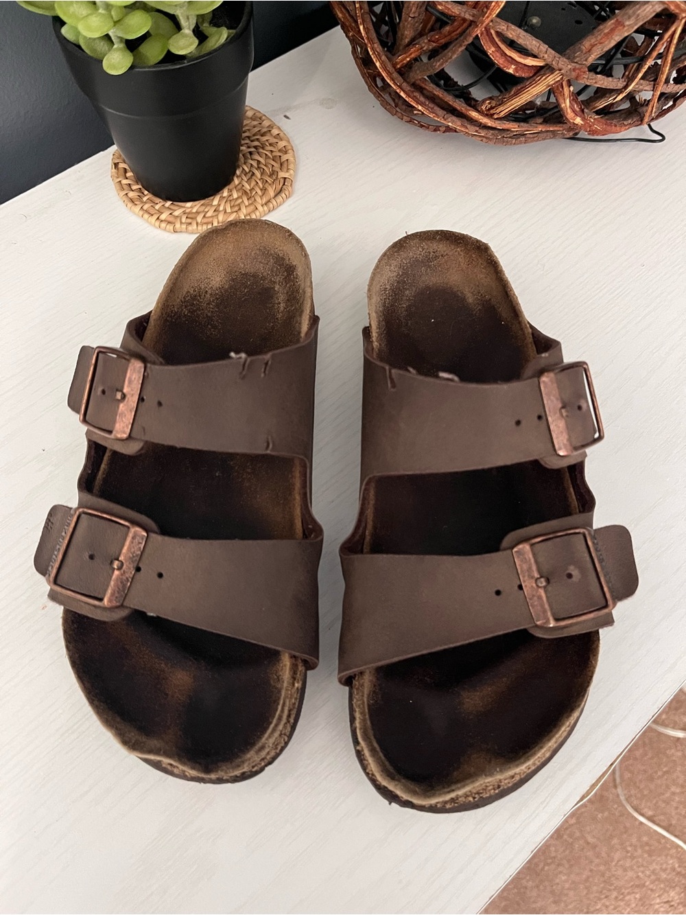 BIRKENSTOCK Women’s Two Buckle Sandals Birks Shoe Sz 6 Brown Leather GUC